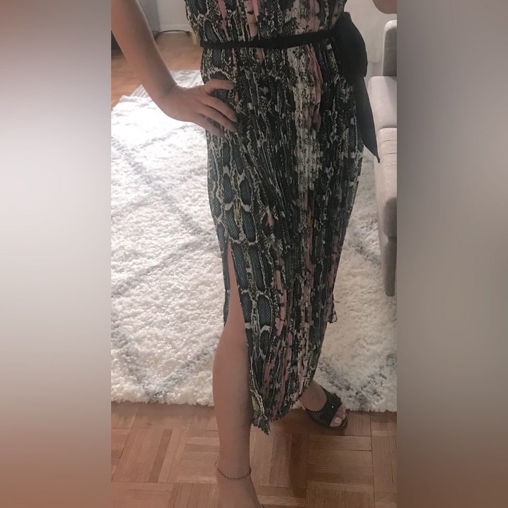 RIVER ISLAND MIDI DRESS US SIZE 6